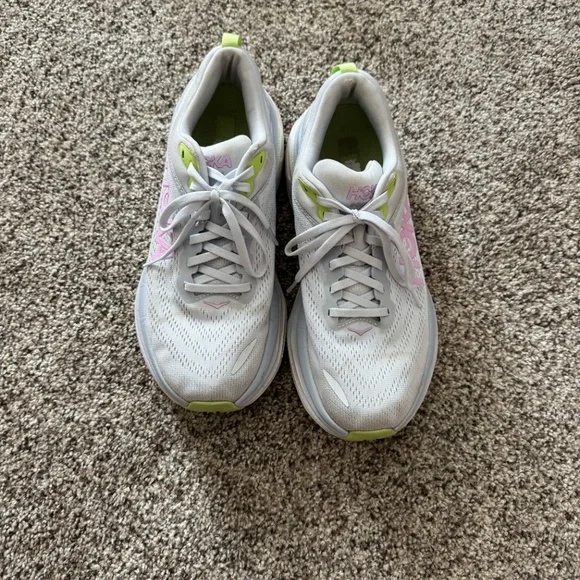 White Bondi 8 Hokas Size 9 - Sneakers - Picture 2 of 3